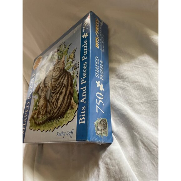 Bits And Pieces 750-Piece Shaped Puzzle Cats By Kathy Goff - Picture 2 of 5